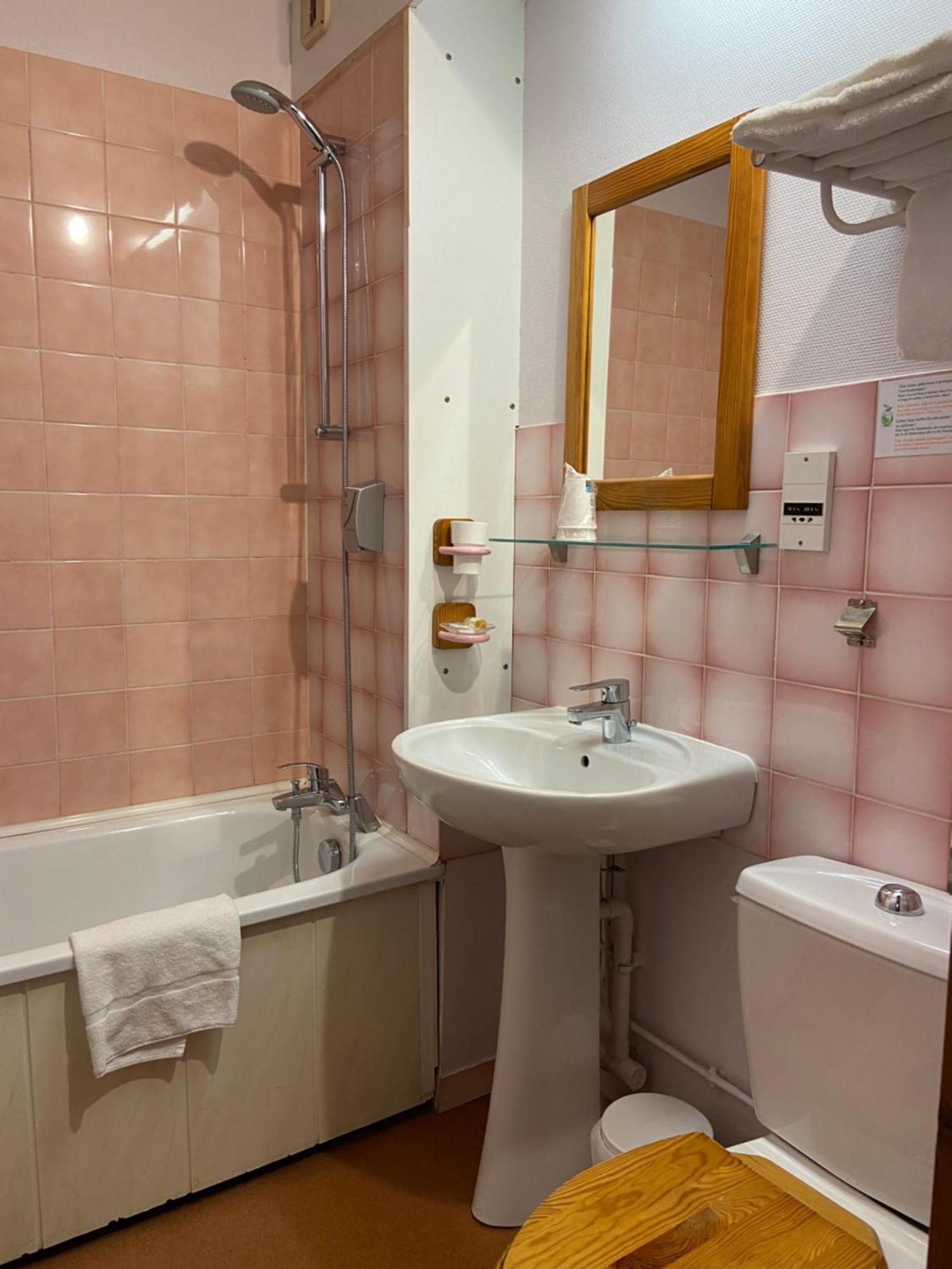 Hotel Melodie Bellignat Luaran gambar